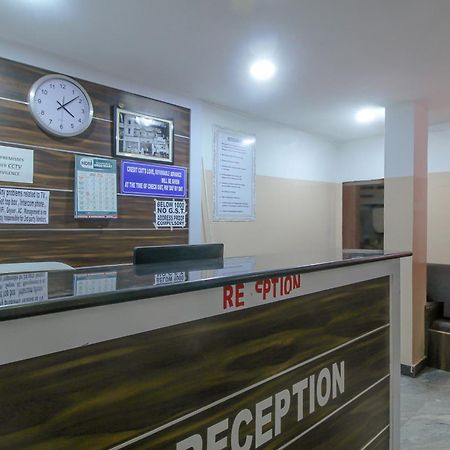 Spot On 81775 Mohit Gokul Lodge New Luxury Room'S Near Secunderabad Railway Station Lalaguda Luaran gambar