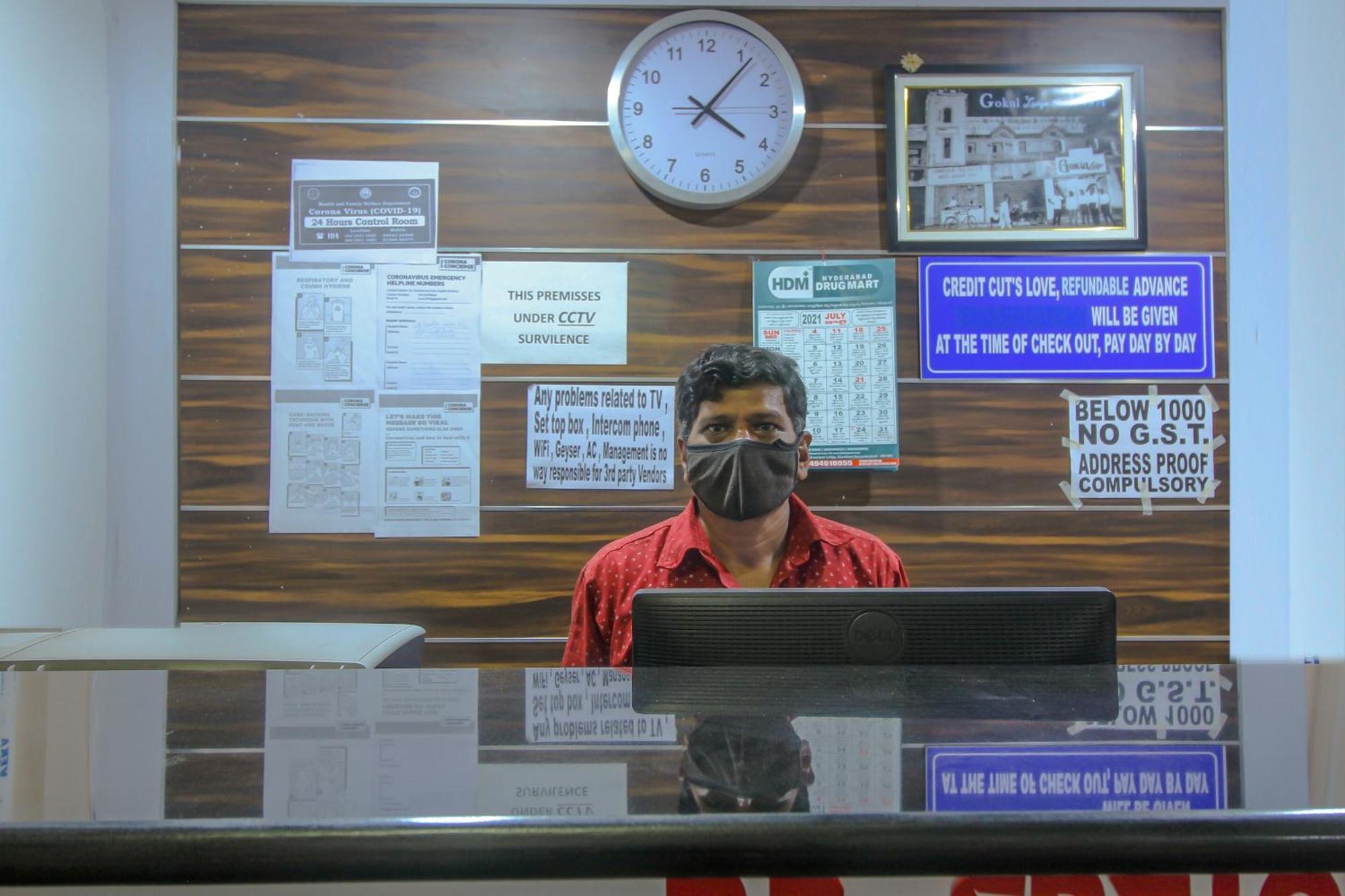 Spot On 81775 Mohit Gokul Lodge New Luxury Room'S Near Secunderabad Railway Station Lalaguda Luaran gambar