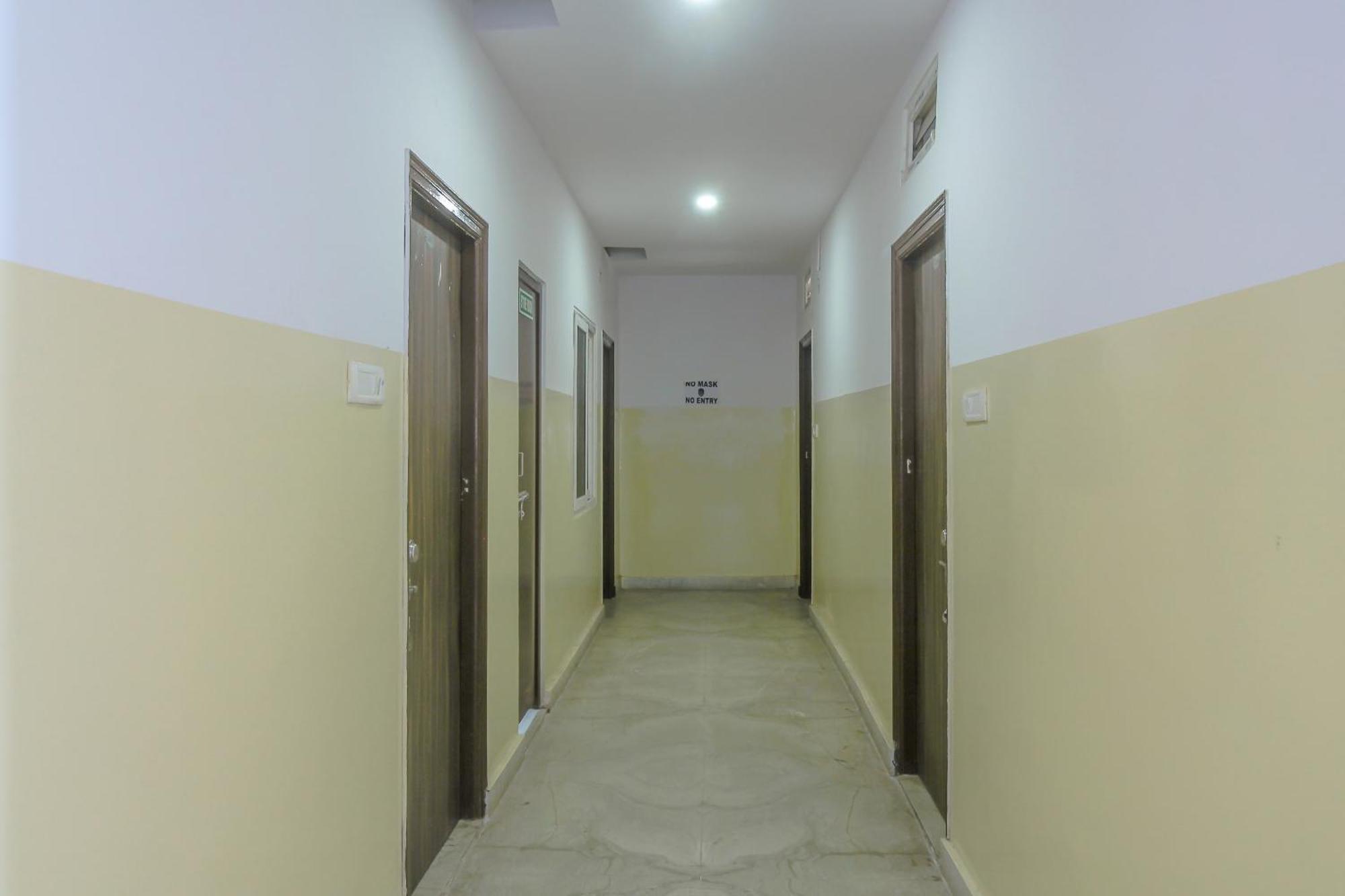 Spot On 81775 Mohit Gokul Lodge New Luxury Room'S Near Secunderabad Railway Station Lalaguda Luaran gambar